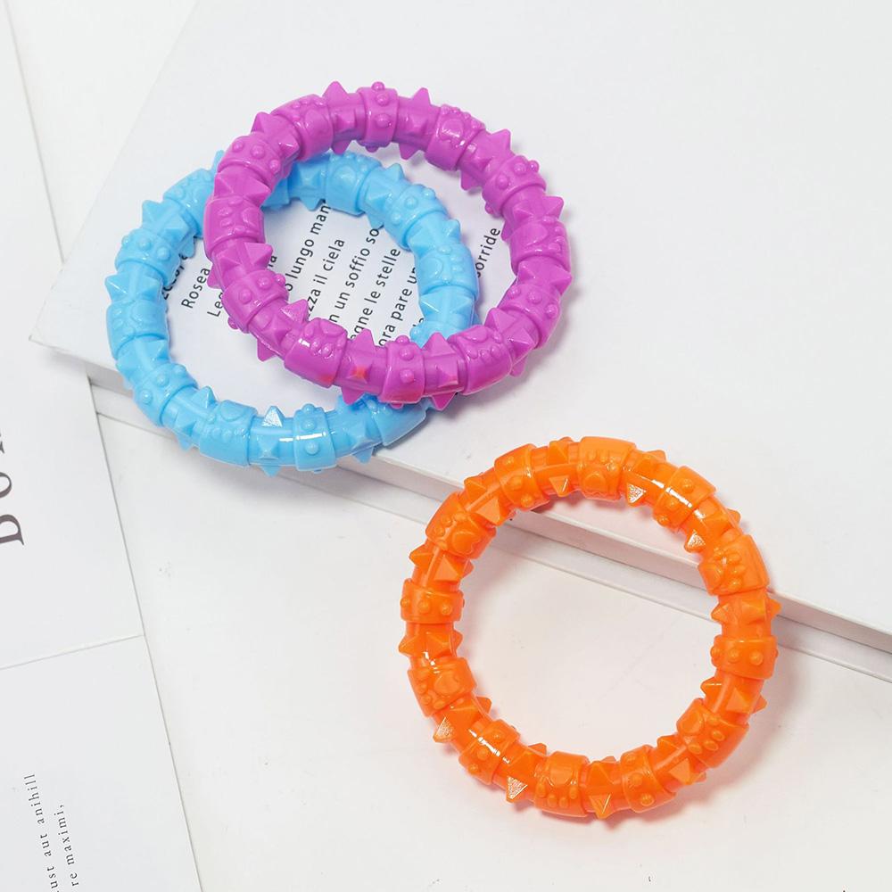 Kolczasta Pierścień Zabawka dla Zwierząt - Szczoteczka do Zębów i Gryzak dla Psa, Wytrzymała Zabawka do Gryzienia do Czyszczenia Zębów, Zabawna Zabawka do Zabawy dla Szczeniąt/Dorosłych Psów