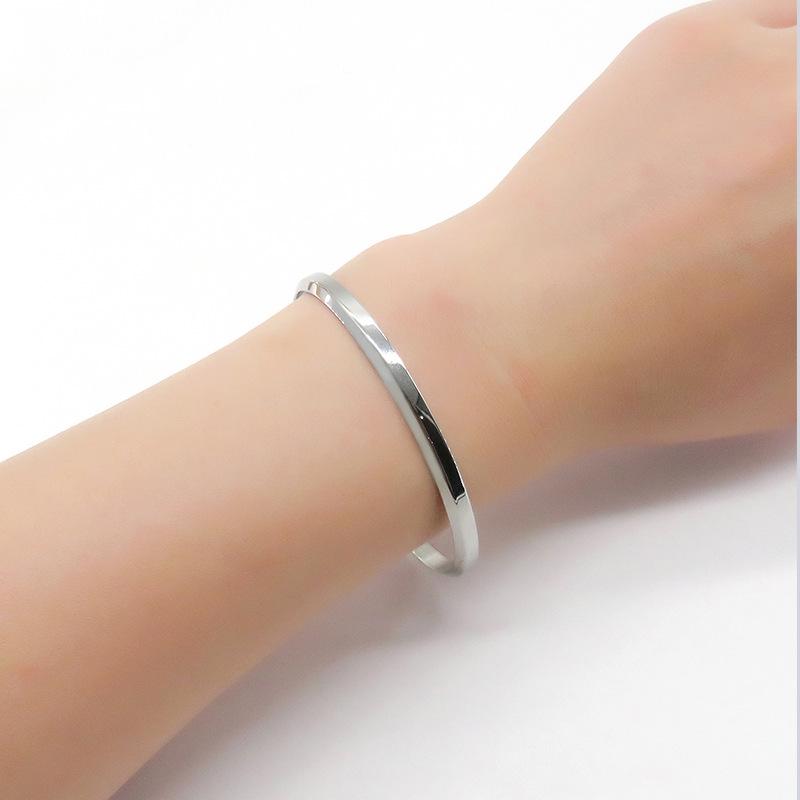 

Браслет-манжета из титановой стали в геометрическом стиле в корейском стиле, открытый, C-образной формы, для пар