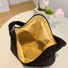 Solid Color Embroidered Single Shoulder WOMEN'S Bag  Fashionable Plaid Crossbody Bag  Large Capacity Commuting Bag
