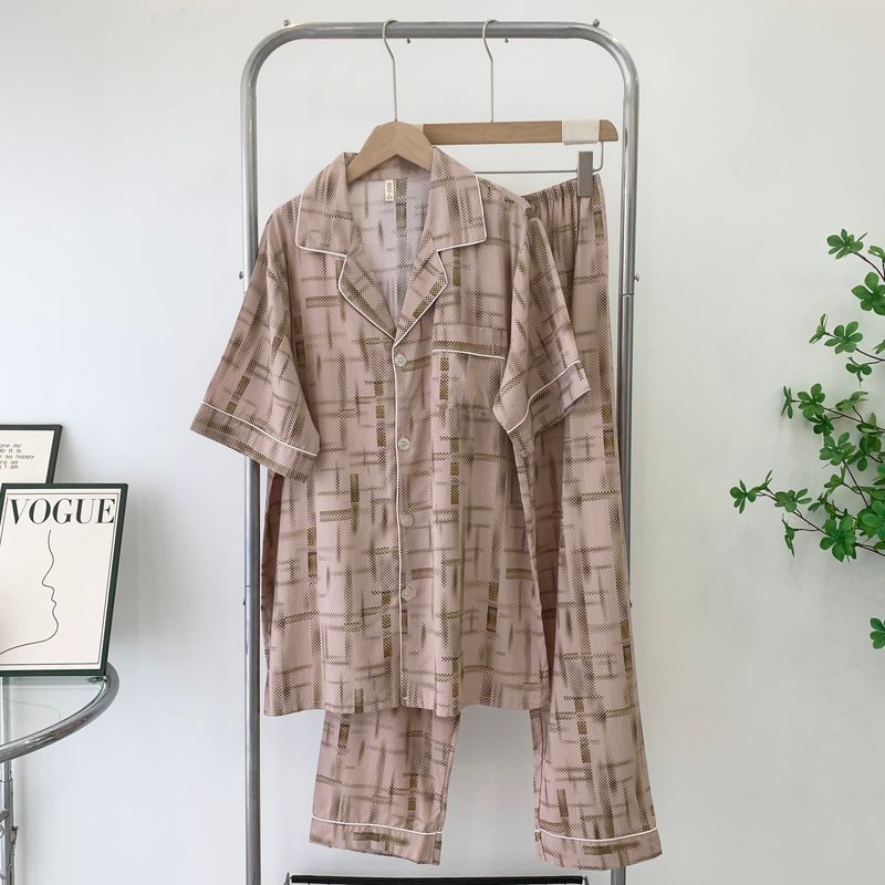 

High-End Cotton Silk Men s Pajamas Short-Sleeved Pants Homewear Can Be Outwear Cardigan Men s Suit Loose plus Size Pajamas Skin color XXL