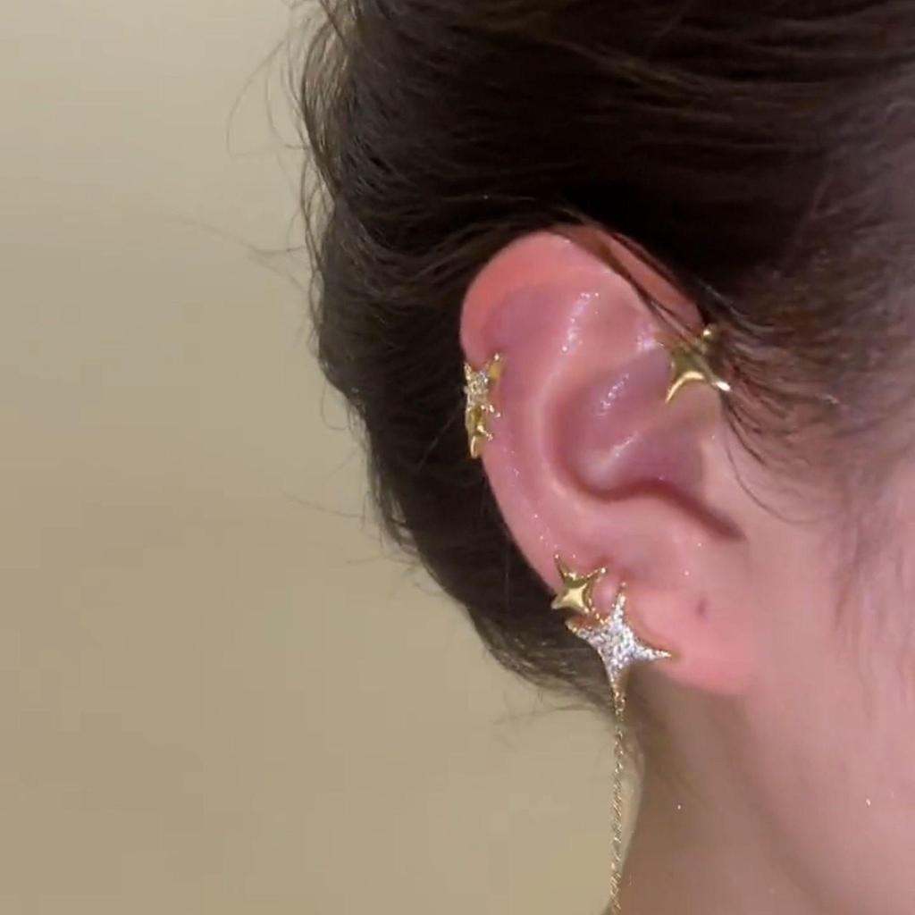 Eleganter High-End Sternenketten Ear Cuff für Damen – Kein Piercing erforderlich