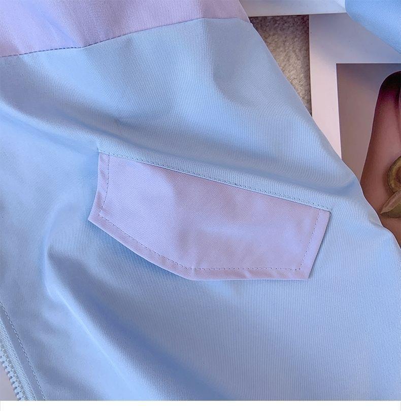 Women's Loose-Fit Hooded Windbreaker Jacket, Winter/Autumn 2025 - Perfect for Students and Sports.