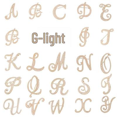 Elegante 26-Buchstaben-Perlenbrosche: Vielseitiges Modeaccessoire