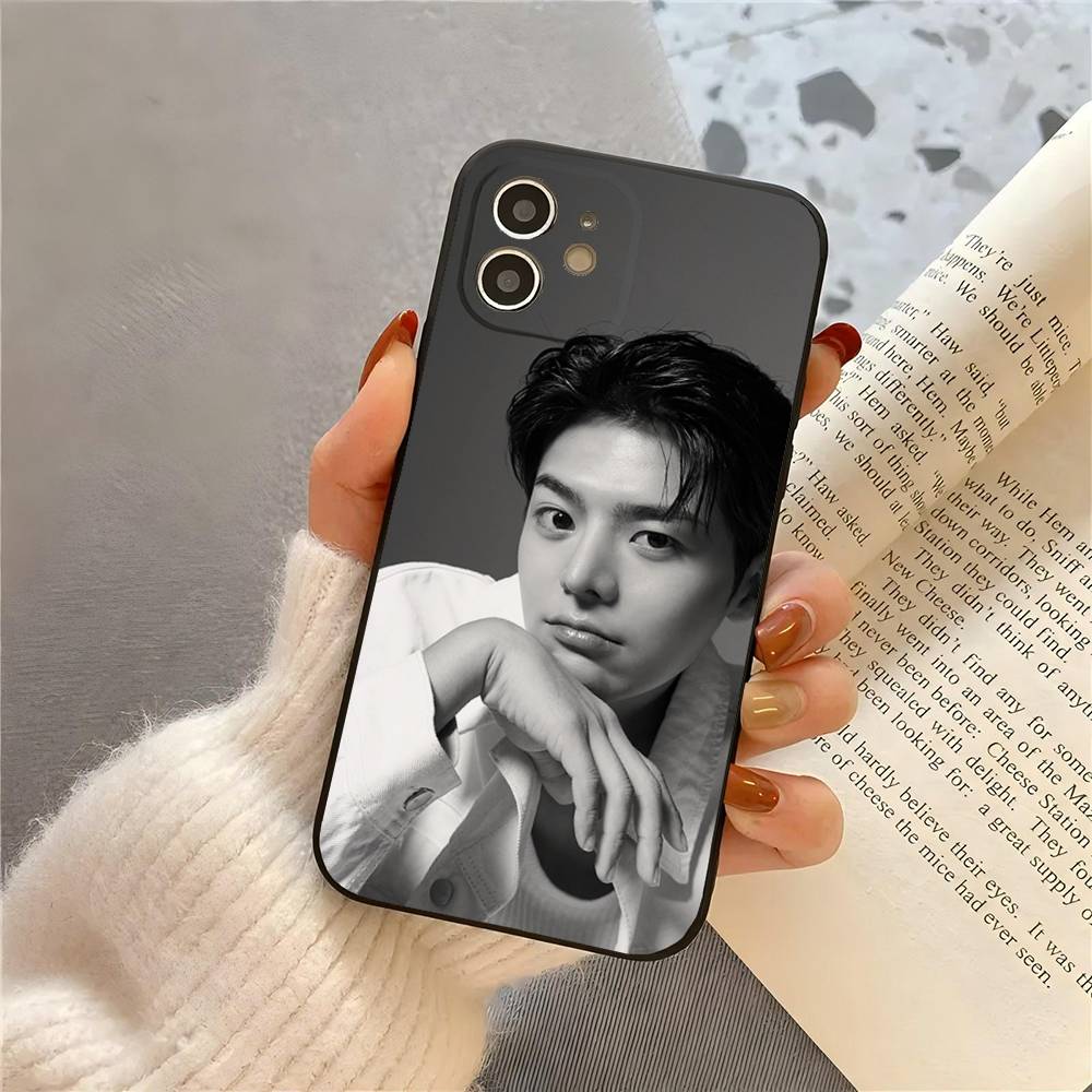 Koreanischer Promi R-Ryeo Un Handyhülle Für IPhone 17 Air 16 15 14 13 Pro Max 11 12 Schwarze Silikonhülle