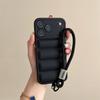 Funda de Silicona para Chaqueta de Plumas Suave Para iPhone 17 16 15 14 13 12 11 Pro Max Plus Air Antigolpes Protección de Cámara Funda con Correa de Muñeca