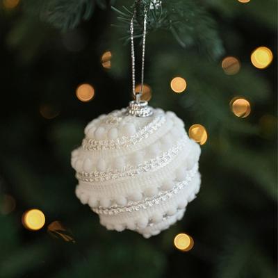 6 Stück Weißgold Schaumstoff Weihnachtsbaumkugeln Anhänger Wiederverwendbar Bruchfest Weihnachts-Hängekugeln Handgefertigt Elegant