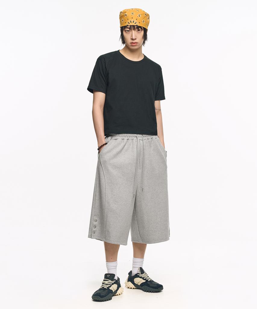 Moo Incision Snap Sweat Long Bermuda Pants - Grey