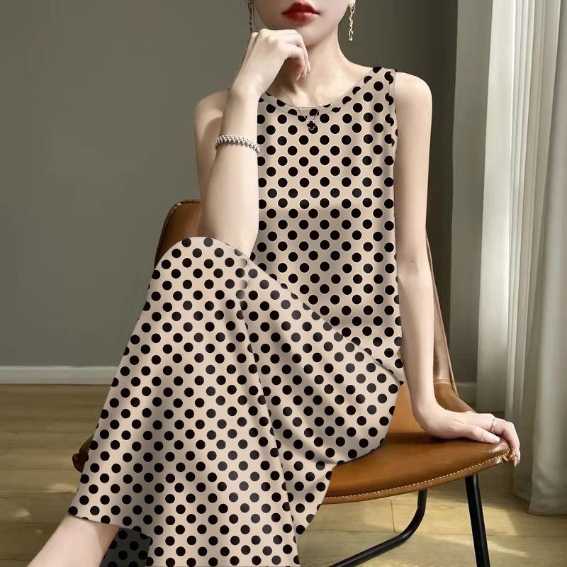 Summer Ladies Age Reduction Summer Mom Suspender Sleeveless Inside and Outside Vest Dress