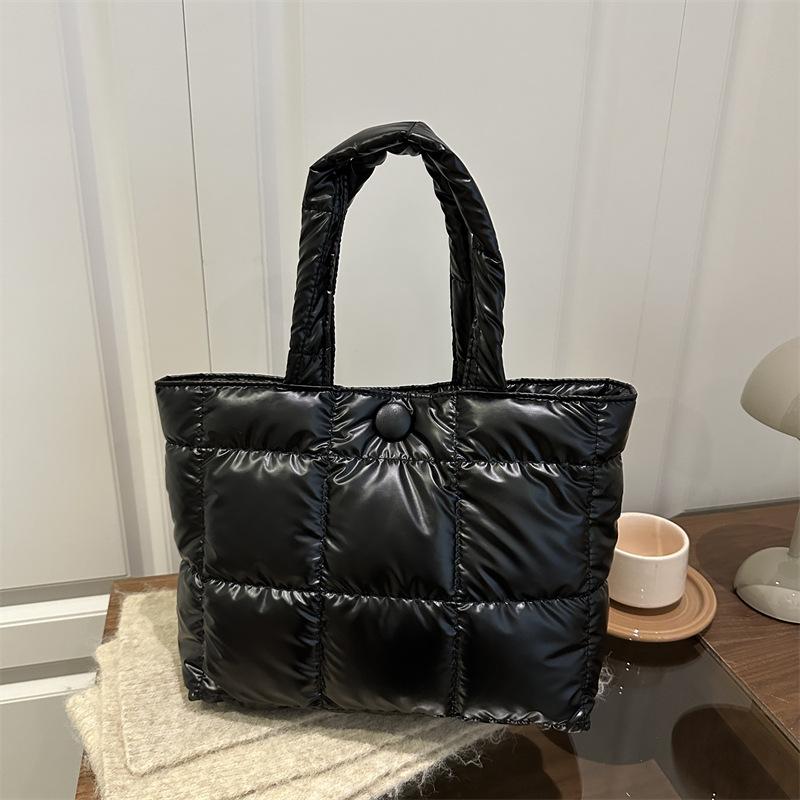 

Daily Lightweight Women Puff Shoulder Bags Large Capacity Quilted Design Ladies Tote Bag Simple Solid Color Female Handbags чёрный
