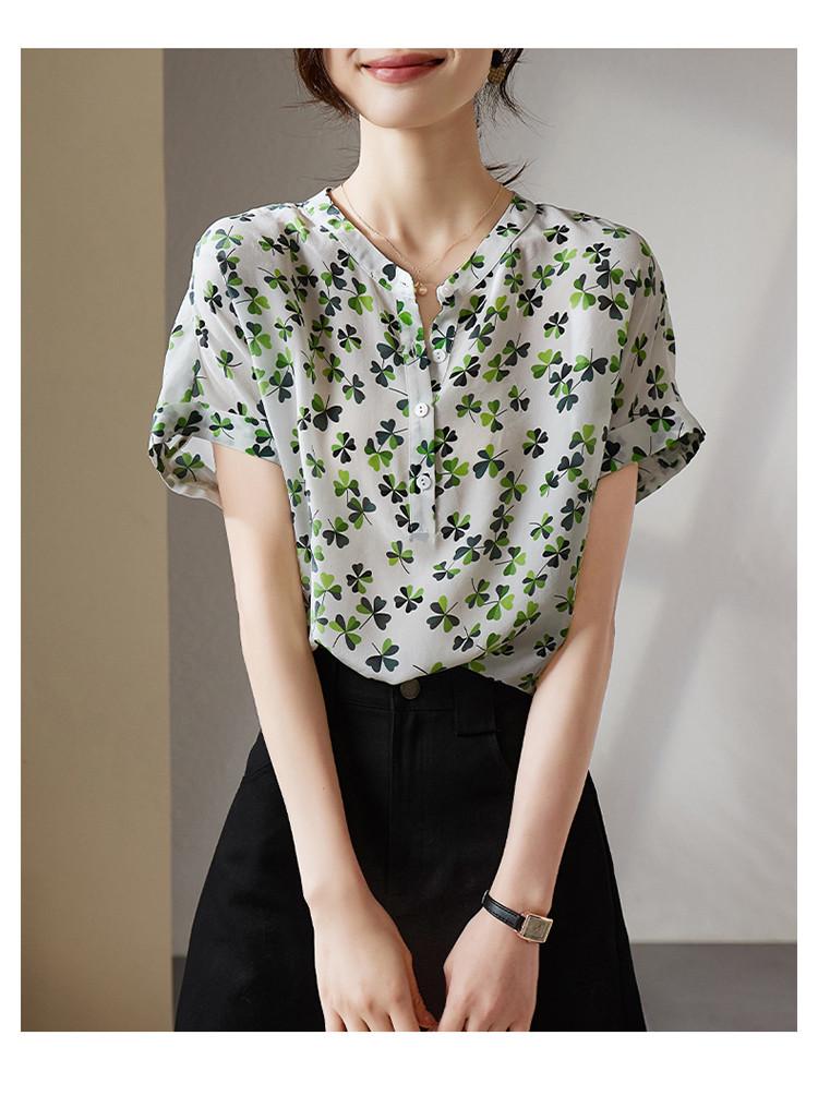 100% Mulberry Silk Printed Round Neck Short Sleeved Shirt for Women, Versatile Silk Top for Summer Commuting In 2026