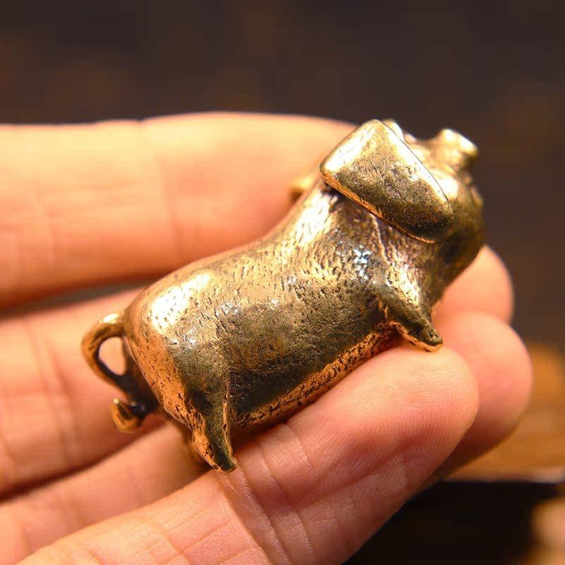 Brass Creative Small Bronze Pig Figurines Chinese Zodiac Pig Ornaments Metal Pendants Ornaments Desktop Decoration Home Decor