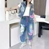 Dámský džínový set Street Style 2026 s kapucí, vestou a dlouhými kalhotami, ležérní outfit