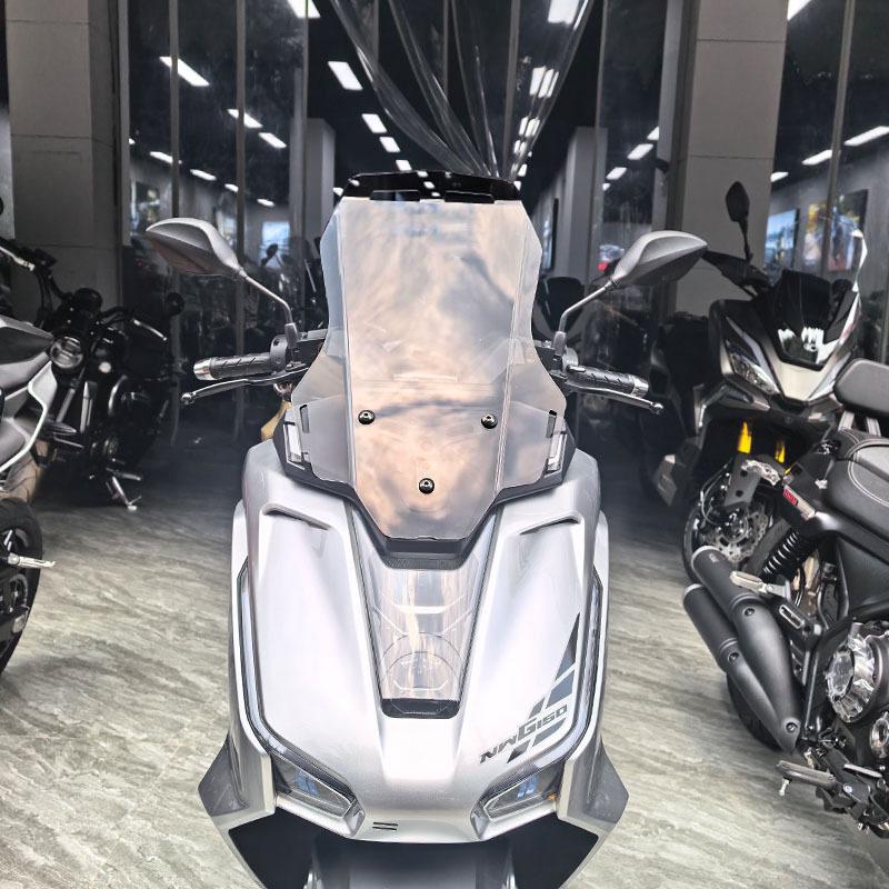 Wuyang Honda NWG150 Zesílený štít a ochrana proti dešti na hrudník
