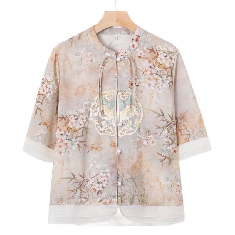 Middle-Aged Women's Stylish Chinese Summer Outfits