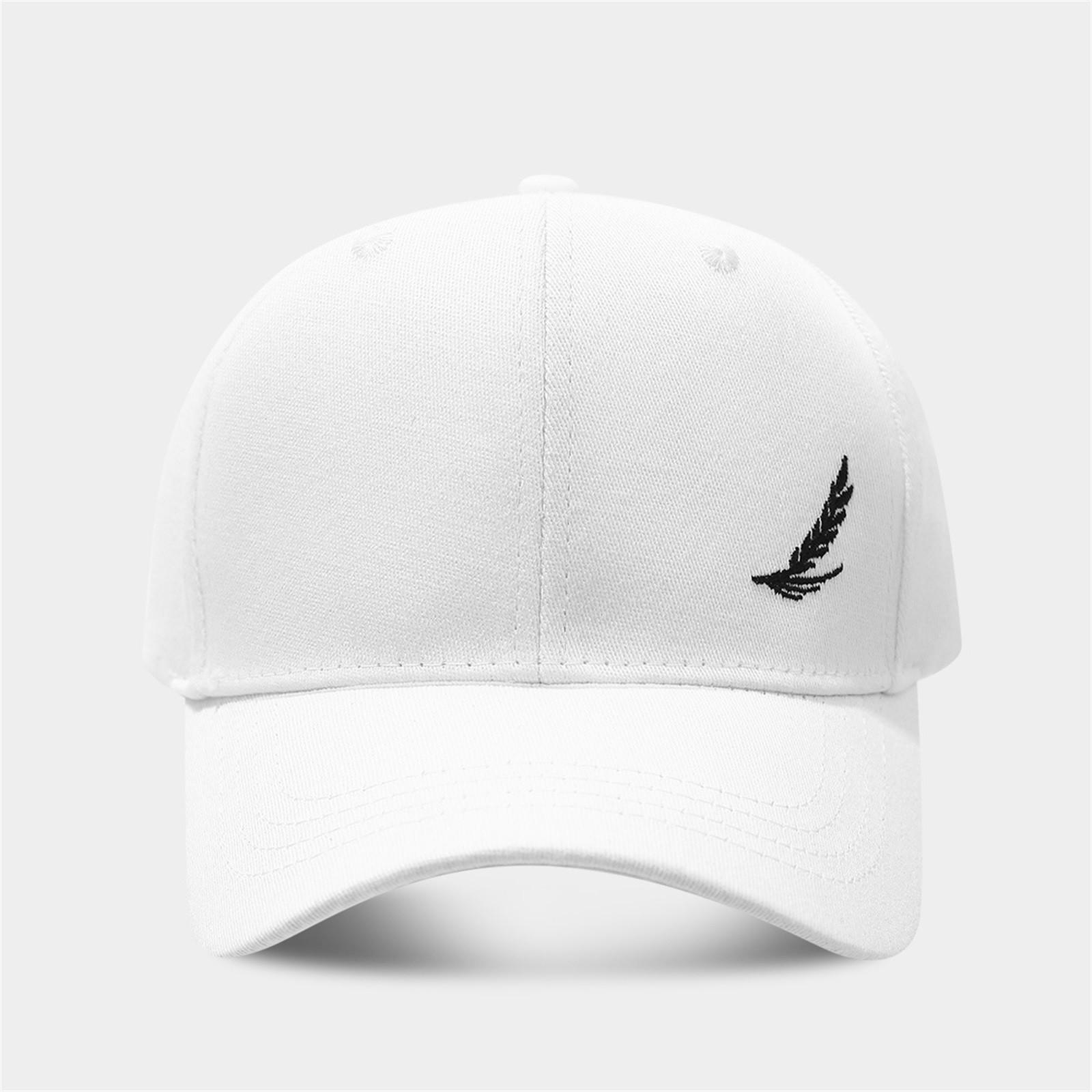 

Модная вышитая бейсболка с козырьком и боковой вышивкой One Size белый