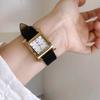 New Classic Retro Square Leather Watch, Women'S High-End Elegant Leather Strap Quartz Watch, Premium Selected Timepiece.