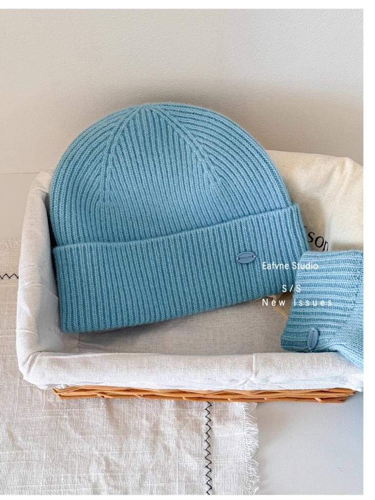 High quality% Australian wool solid color hat scarf gloves three-piece winter warm knitted suit women