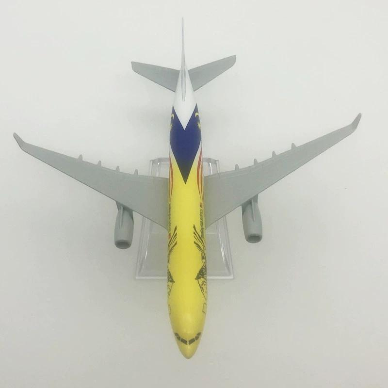 Modelvliegtuig A330 Schaal 1/400 Malaysia Airways Tigerair Vliegtuigmodel met Standaard Display Vliegtuig Speelgoed 16CM Legering Luchtvaart Enthousiast