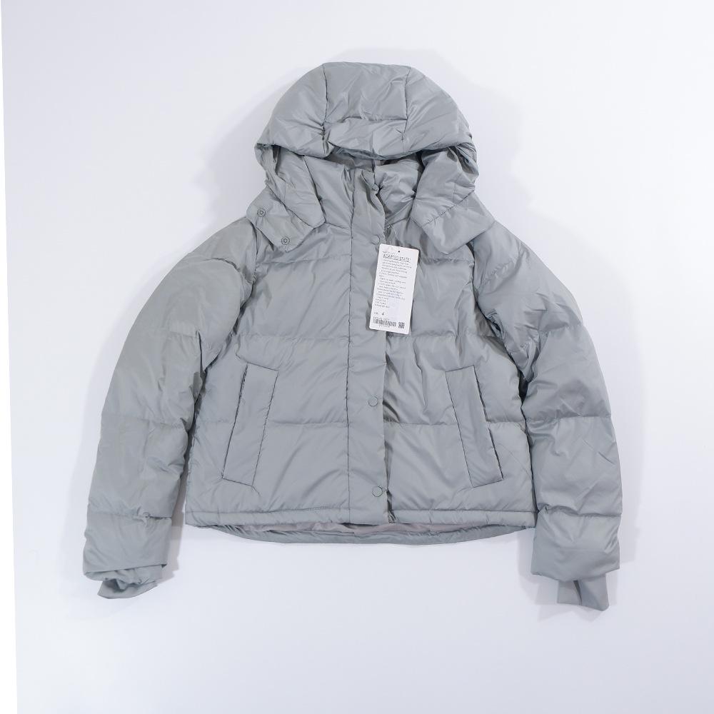 

Куртка с капюшоном Lulu Short из утиного пуха, устойчивая к холоду: 4-сетчатый пуховик, съемный и теплый для фитнеса осенью/зимой Size 6 (100-120 lbs)