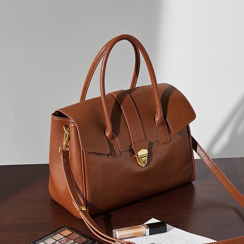 Luxury Designer Women's Bag Genuine Leather Large Capacity Women Shoulder Bags Vintage Cowhide Crossbody Bag Female Handbags