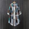 Casual Grid Shirt Jacket voor Plus Size: Los, Modieus, Lange Mouwen, Zonbescherming voor Lente en Zomer.