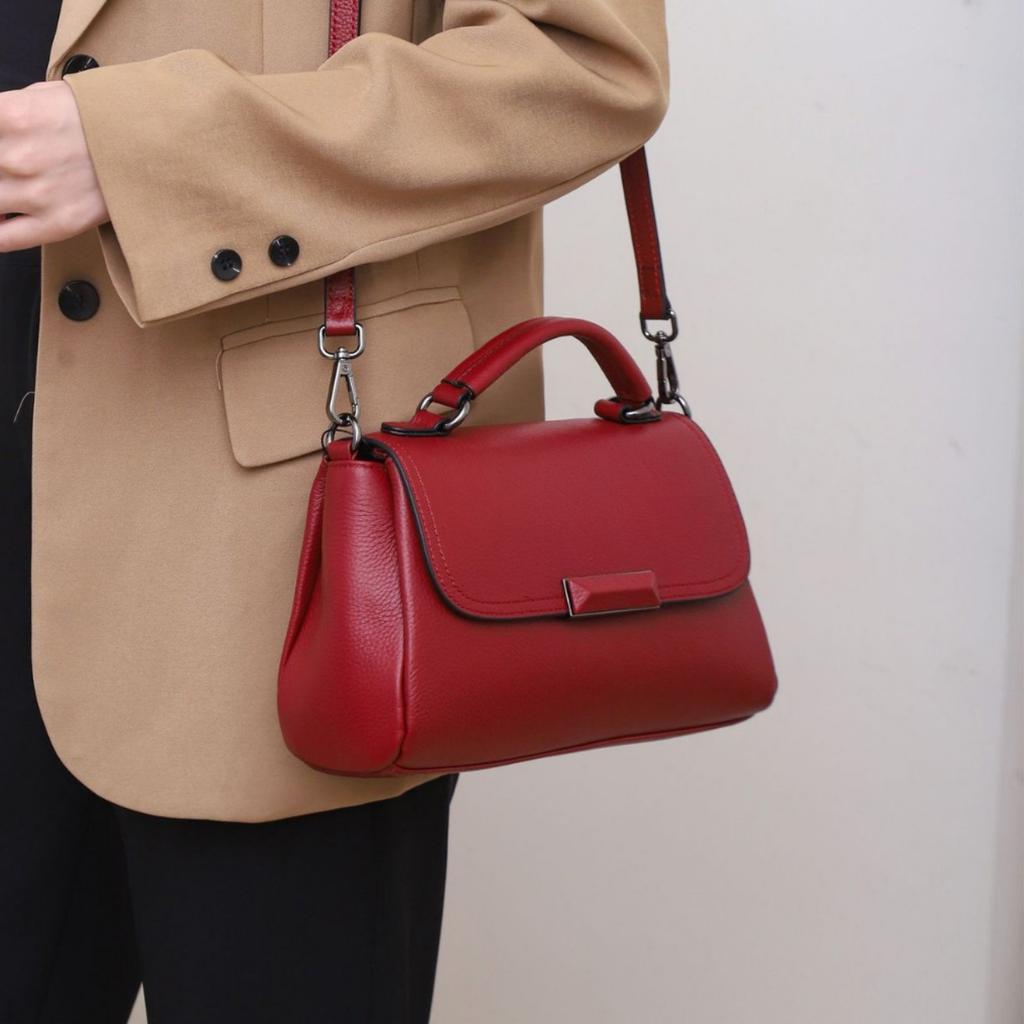 Cowhide Bag Popular Fashion Crossbody Horizontal Shell Bag, Niche One-shoulder Practical Women's Handbag