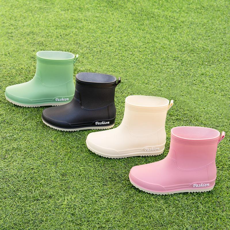 Water shoes Japanese rain shoes women's short tube beautiful medium and low tube rain boots fashionable half tube rubber shoes