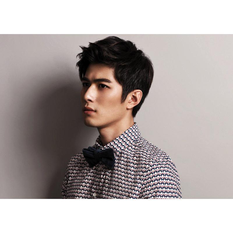 

Chen Xuedong Star Fashion Poster Wall Decor: Living Room, Bedroom, Dormitory, or Bar. Yellow Kraft Paper (No Glue) 30X42 cm