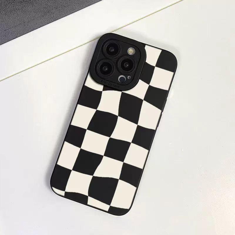 Trendy Plaid Silicone Case for iPhone 17/16/15/14 Pro & Xiaomi 13