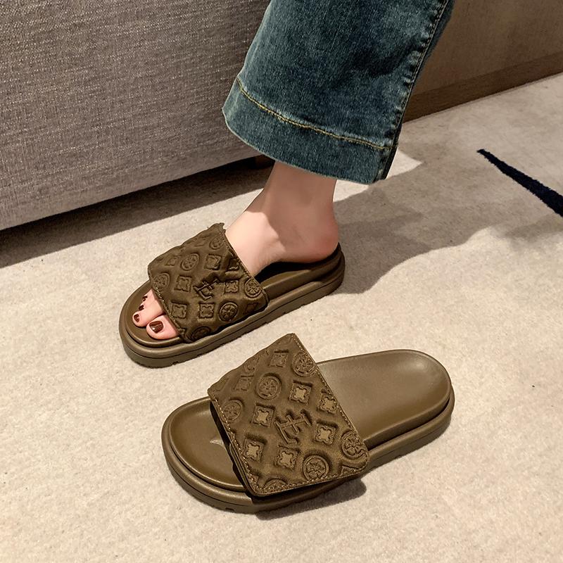 Modne Damskie Płaskie Kapcie Lato Nowe Designerskie Luksusowe Sandały Eleganckie Buty Domowe Modne Płaskie Kapcie Klapki Damskie Zapatos De Mujer