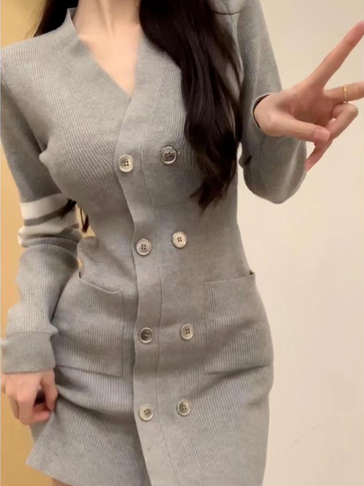 Japanese Retro Knitted Party Dresses Women V Neck Button Elegant Mini Sweater Dresses Sexy A Line Outfits New Autumn Winter 2024