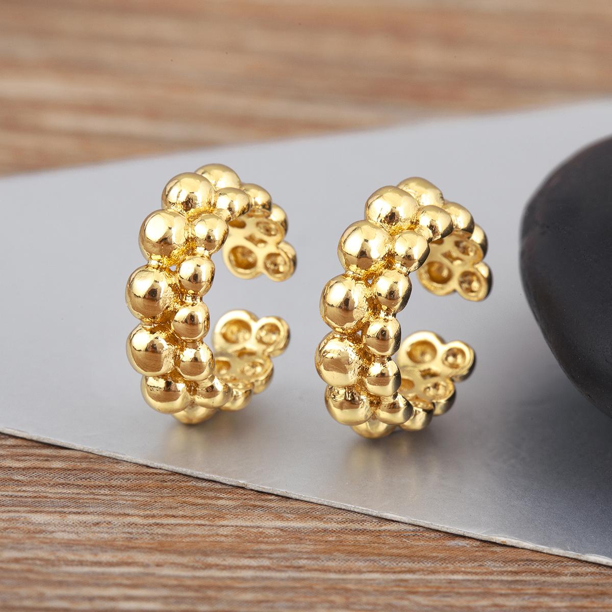 

Nidin New Popular Simple Style Multilayer Ear Clip Earrings No Piercings Fake Cartilage 9 Styles For Women Girl Ear Jewelry Gift