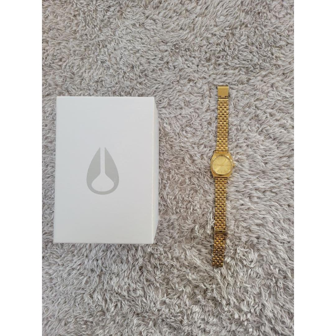 Used NIXON gold quartz watch with box