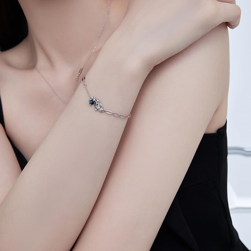 Versatile and High-end Korean Version with Sweet and Cool Hip-hop Style Fashion Bracelet and Instagram Bracelet In Pure Silver
