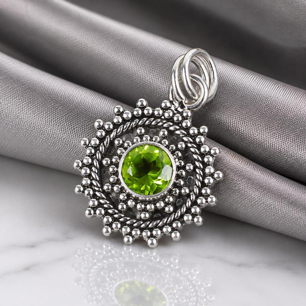 Peridot Gemstone 925 Sterling Silver Handmade Jewelry Partywear Round Pendant For Wife PP-30-3
