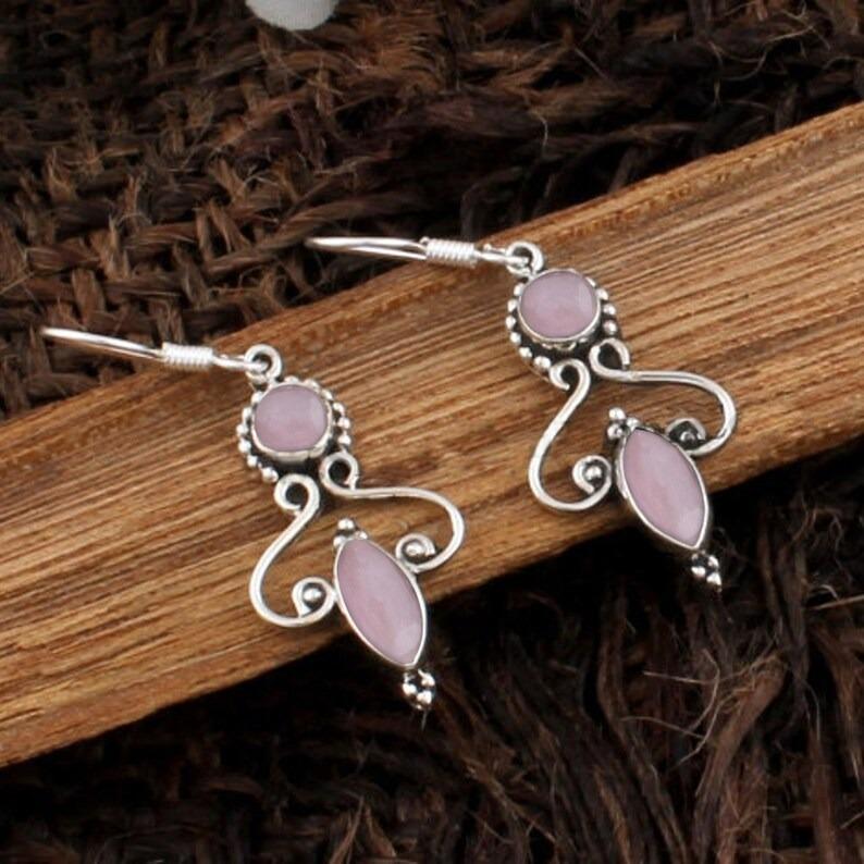 Orecchino con gemma di quarzo rosa, Orecchino pendente, Gioiello boho, Regalo per lei, Regalo di compleanno, Gioiello fatto a mano, Orecchino in argento 925