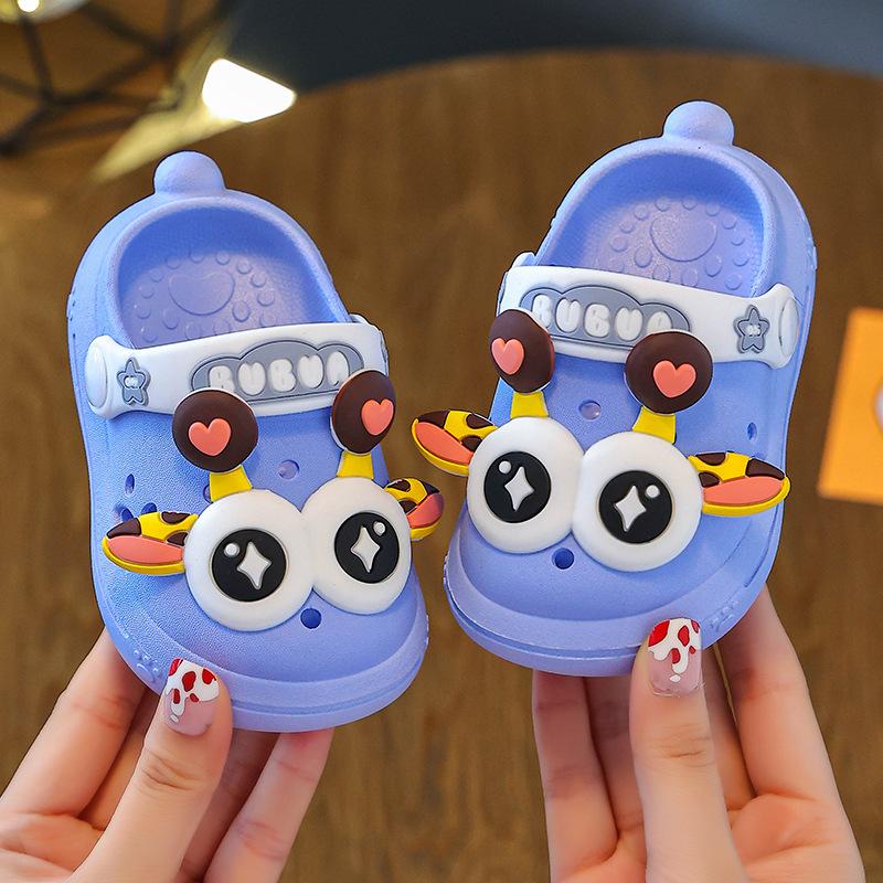 Girls Soft Sole Clogs Summer Indoor Non Slip Silent Bathroom Slippers Comfortable Cloud Feel Home Shoes For Kids