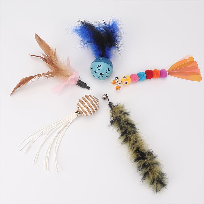 Suction Cup Cat Teaser Stick Feather Kitten Self-hi Rod To Relieve Boredom Cat Pet Toy with Replacement Headband Bell Cat Supplies