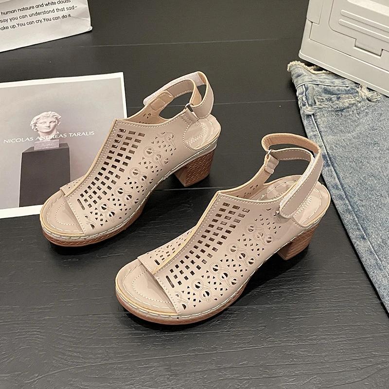 2026 Summer Hot Sale Square Heel Sandals Women Thick Soles Sandals New Pattern Fashion Casual Chunky Heel Zapatos Para Mujeres 36 белый 2780₽
