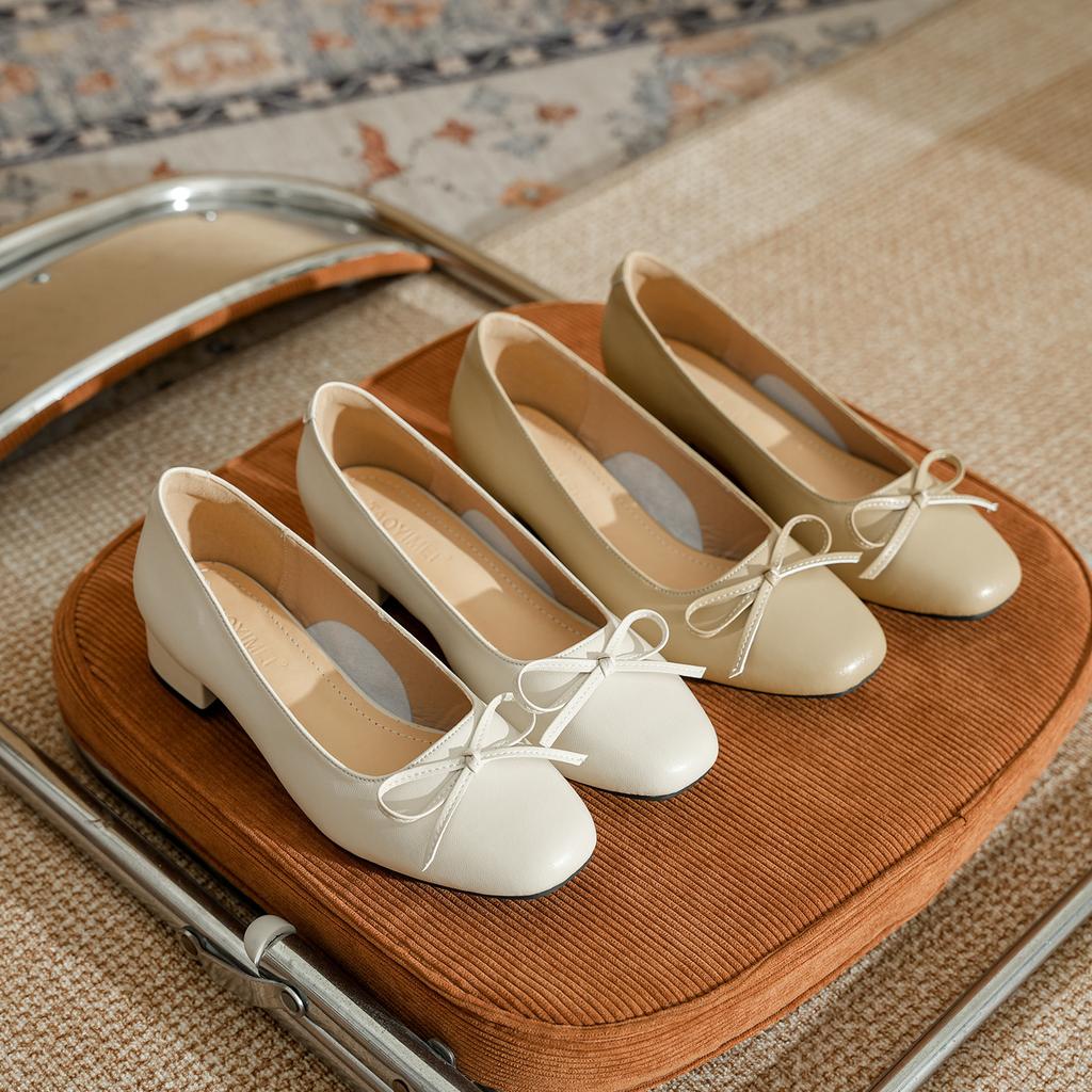 Leather retro square head bow light mouth low heel single shoes women's new autumn soft sole fairy style thick heel high heels