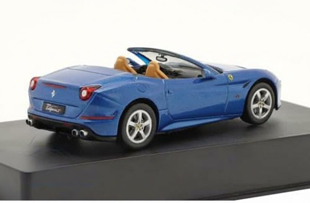 scale Ferrari California T 2014 Blue Metallic diecast model car 1/43