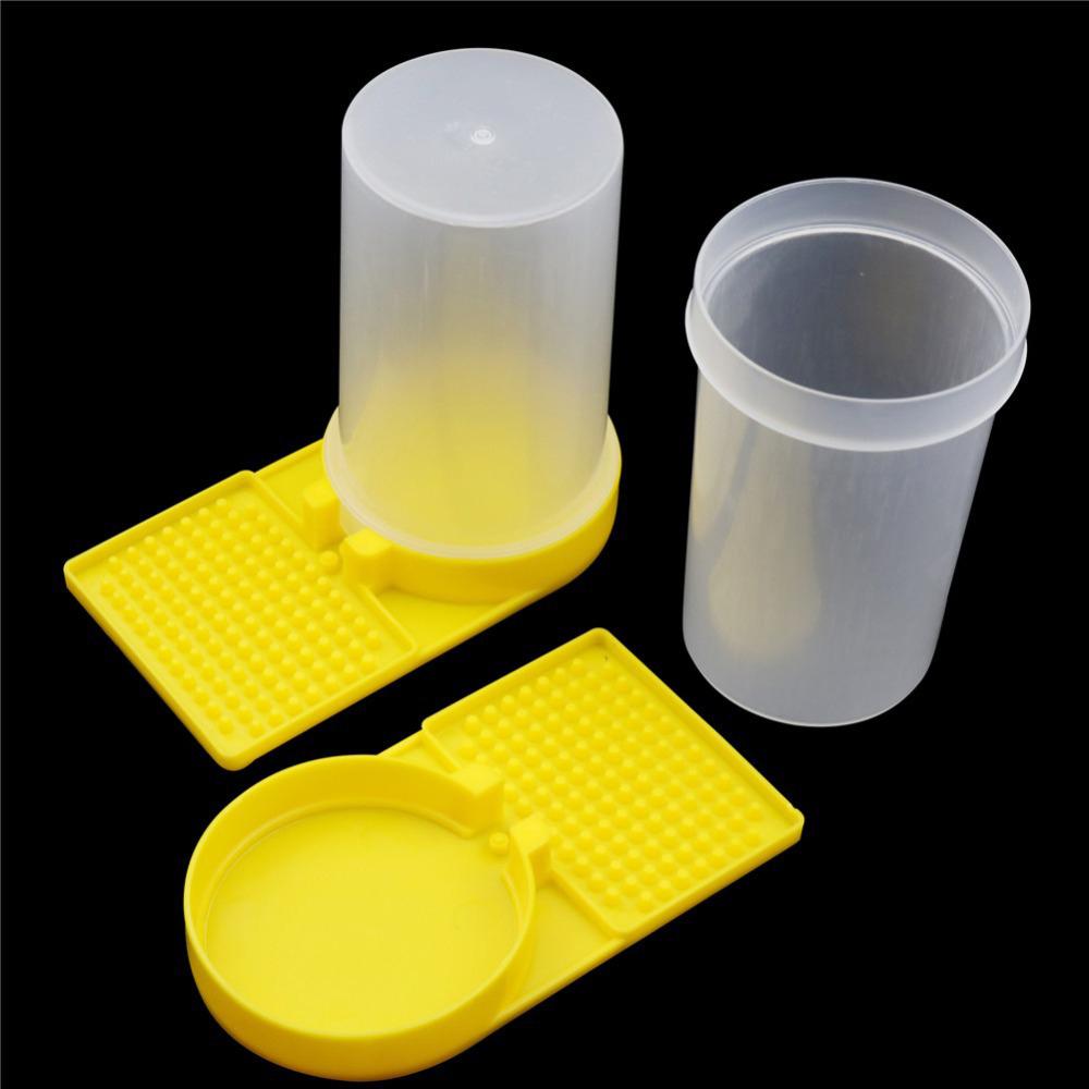 Honey Bee Beehive Entrance Hive Drinking Beekeeping Equipment Water Feeder Tool Honey Bee Beehive Entrance Hive Drinking Beekeeping Equipment Water Feeder Tool