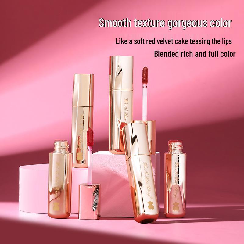 Winnie the Pooh Silky Smooth Lip Glaze - Vibrant, Non-Stick, Trendy Student Style