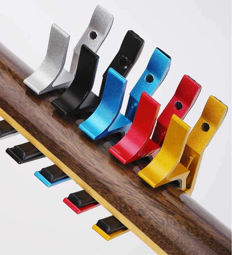 Metall Gitarren Kapodaster für Akustik- und E-Gitarre mit Silikonpolster Aluminium Einhand Kapodaster Klemme