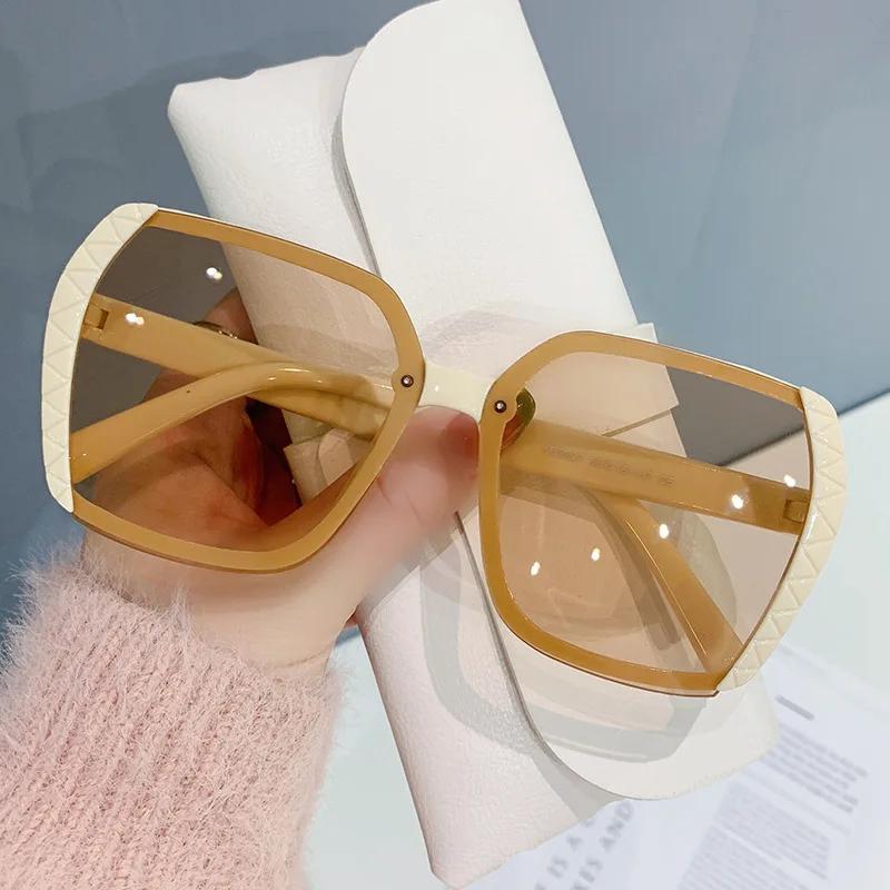 New Fashion Oversized Sunglasses Woman Brand Designer Vintage Square Sun Glasses Big Frame Gradient Shades Oculos De Sol