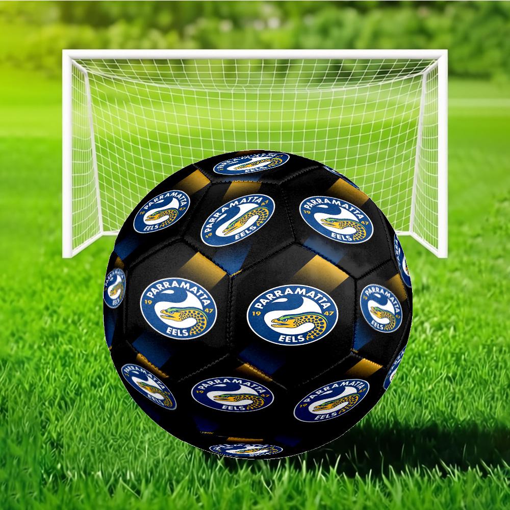 Parramatta Eels Team Crest Soccer Ball Size 5 Soccer Ball, Machine-stitched, Durable, Suitable for Training and Matches Fan Gift