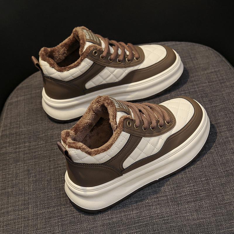 High-top Women's Shoes 2025 New Autumn and Winter Versatile Velvet Warm Cotton Shoes Platform Casual Sports Soft Leather Board Shoes Women