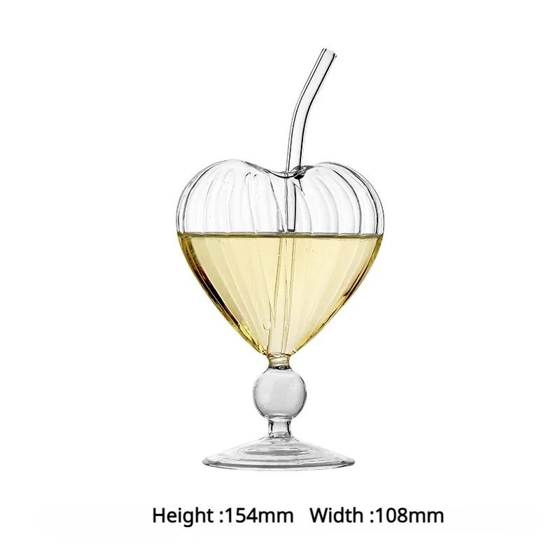 1 Stück herzförmiges Cocktailglas mit Strohhalm, klares Weinglas mit Stiel, kreative Champagnergläser, Trinkbecher für Bar, Pub, Club