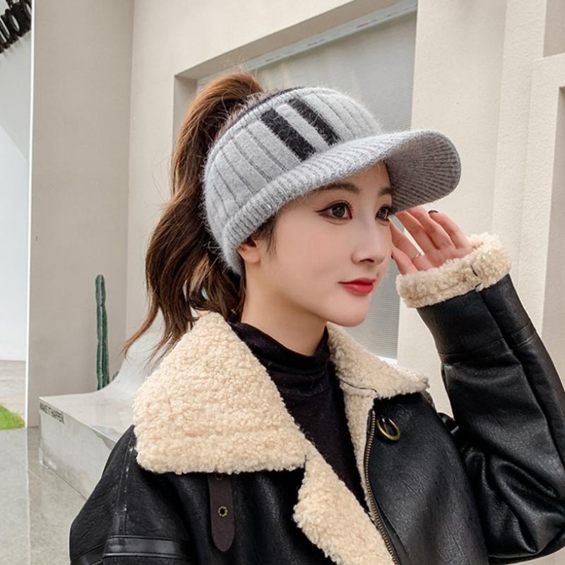 Fashion Handmade Knit Cap Winter Outdoor Women Girl Warm Keeping Cap Empty Top Wool Hat Color Matching Duck Tongue Hat