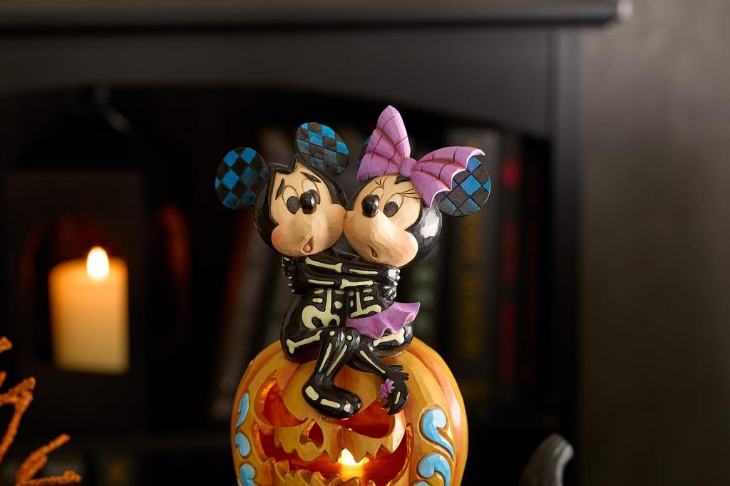 Disney Traditions Mickey & Minnie Scared Skeletons Halloween 6016596